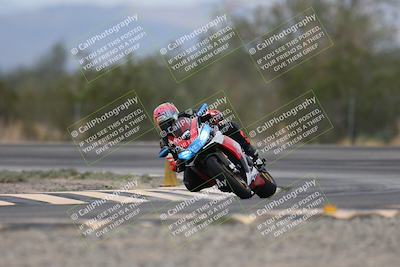 media/Nov-15-2025-Race Pace (Sat) [[8de605a2d8]]/Verified Riders/Turn 3 (925am)/